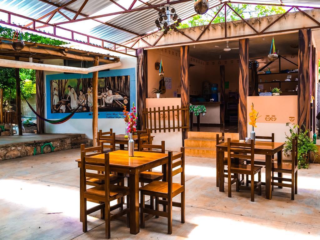 Yaxche Centro Hostal Y Camping Bacalar Ngoại thất bức ảnh