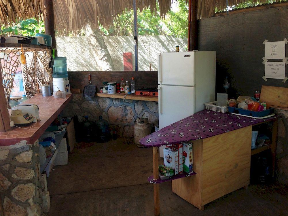 Yaxche Centro Hostal Y Camping Bacalar Ngoại thất bức ảnh