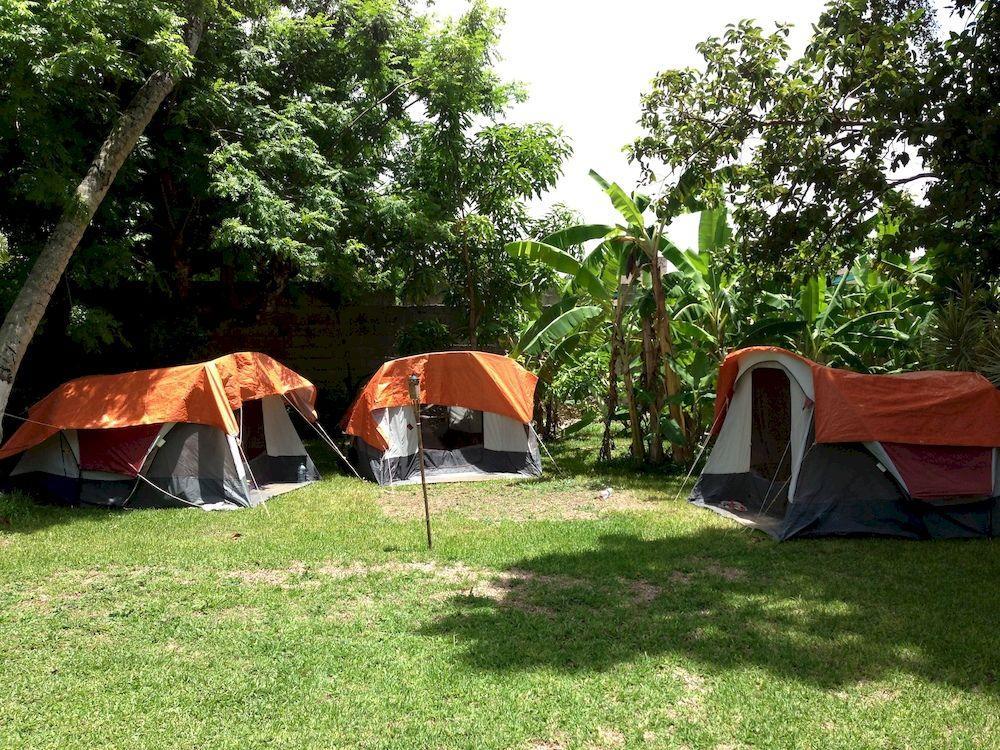 Yaxche Centro Hostal Y Camping Bacalar Ngoại thất bức ảnh