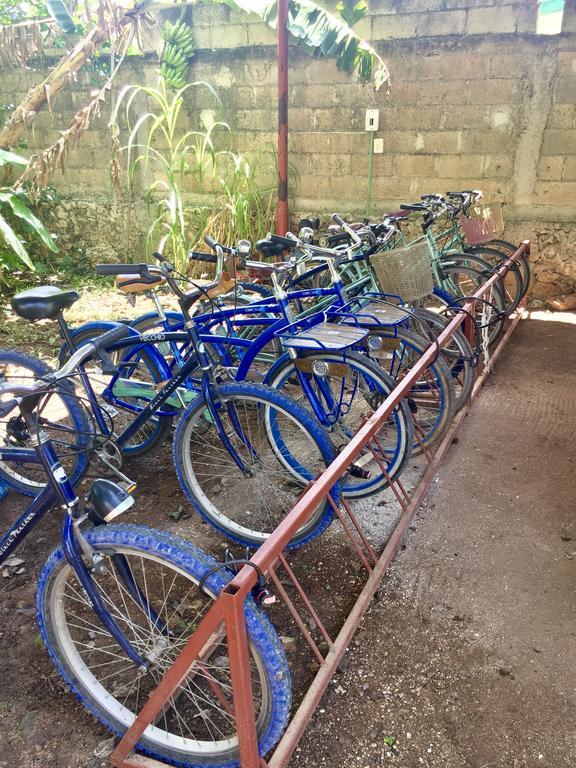 Yaxche Centro Hostal Y Camping Bacalar Ngoại thất bức ảnh