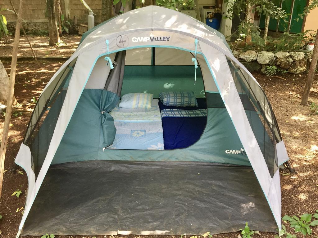Yaxche Centro Hostal Y Camping Bacalar Ngoại thất bức ảnh